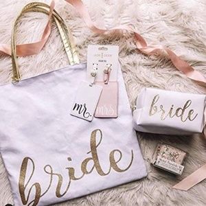 Bags - NEW Bride / Mrs Large Revesible Tote Bags - NEW Bride / Mrs Large Revesible Tote